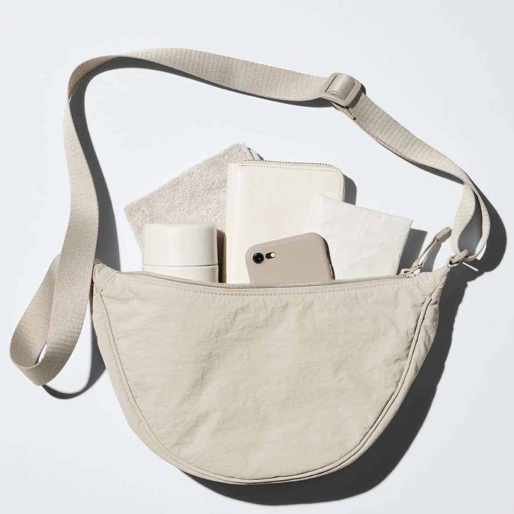 Uniqlo Beige Crescent Nylon Round Bag🥠 - Picture 4 of 15